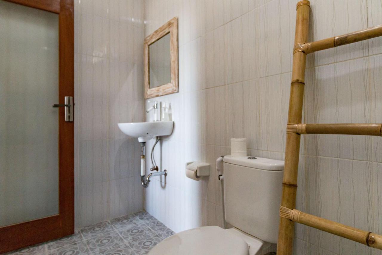 Dicky Guest House 2 Batu Bolong Canggu Εξωτερικό φωτογραφία